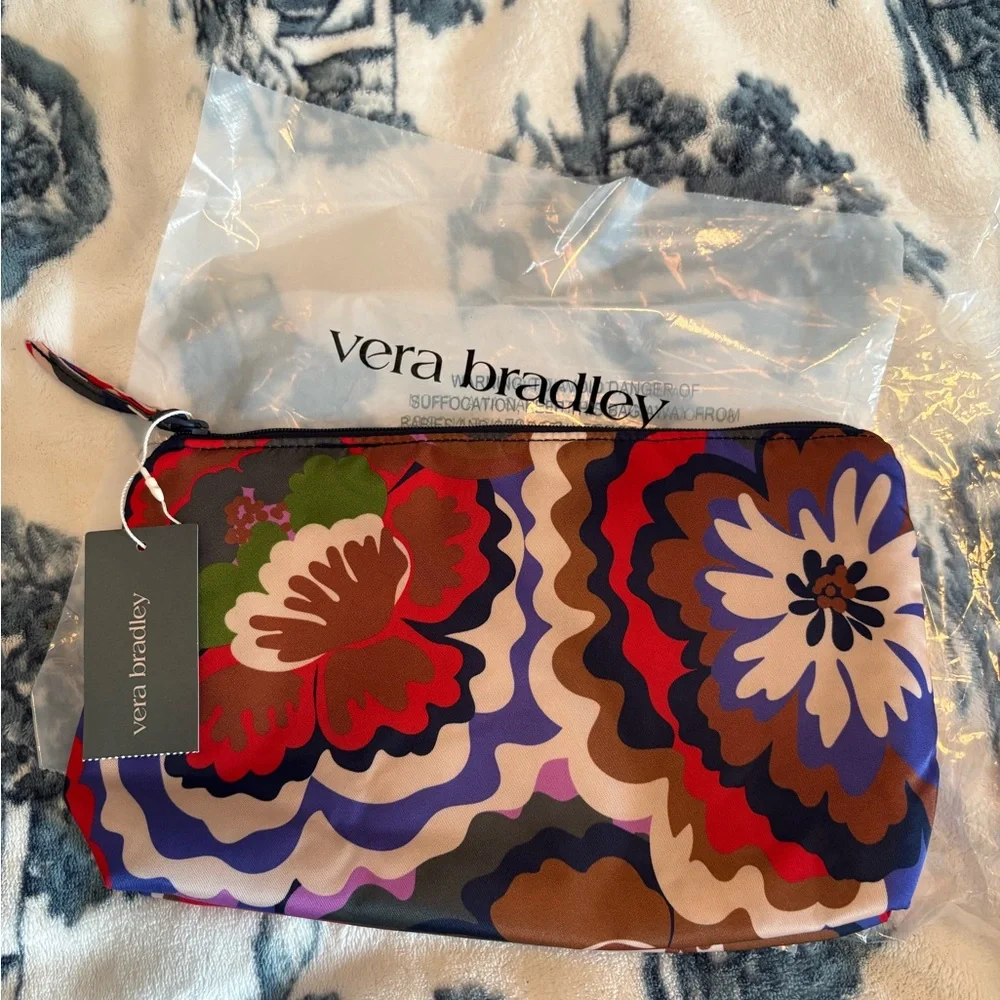 Vera Bradley Bossanova Bold medium pouch NWT - Picture 1 of 5